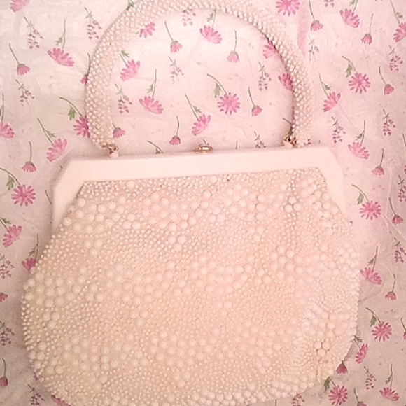 Vintage 1950's Pearl Beaded White  Hand Bag! Rare! - Picture 8 of 9